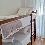 I & J Seric Apartamento *
