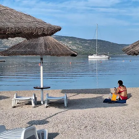 Apartamento I & J Seric Seget Vranjica